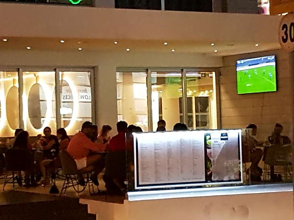 Anthea Hotel Apartments