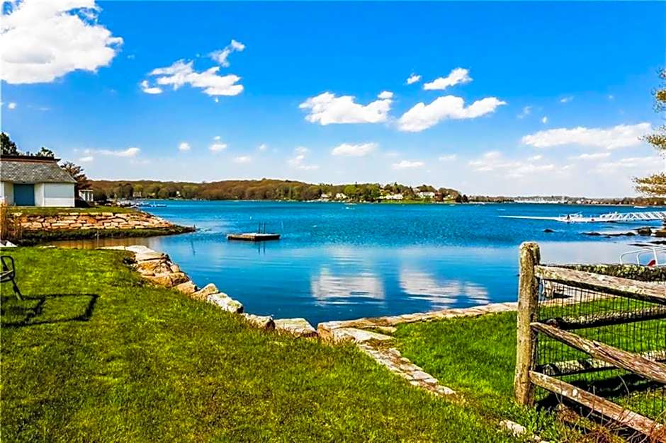 Flagship Inn & Suites