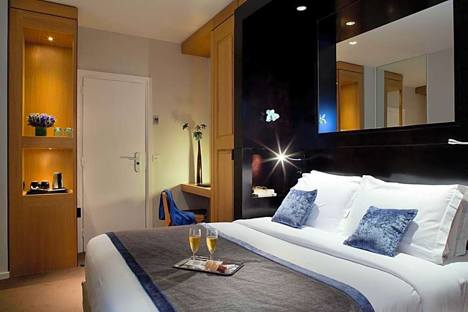 Marceau Champs-Elysées