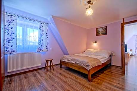Standard Family Room