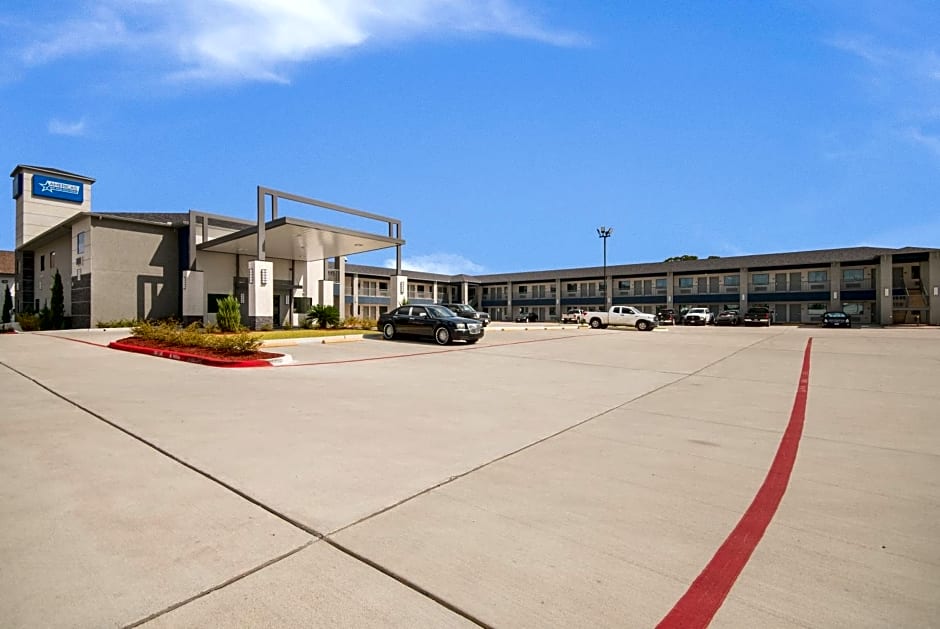 Americas Best Value Inn & Suites Northeast Houston I-610