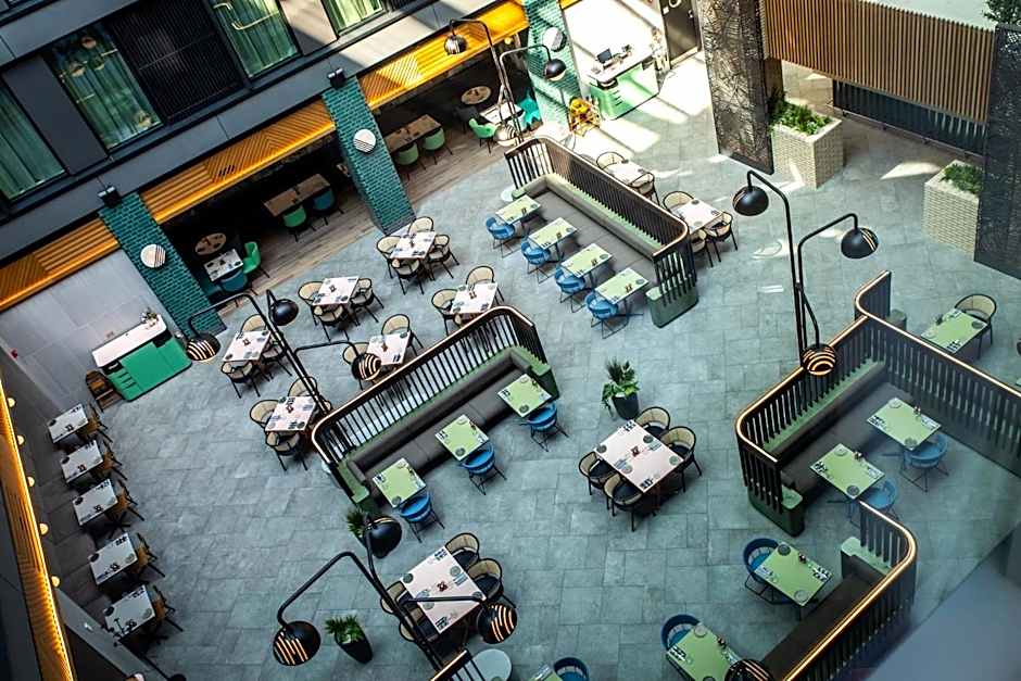 Holiday Inn London-Heathrow Bath Road By IHG