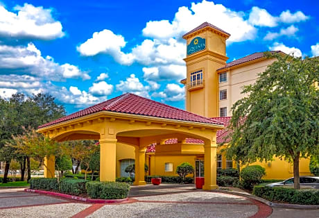 La Quinta by Wyndham Dallas North Central