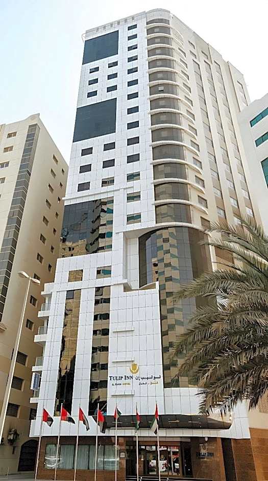 Crystal Plaza Al Majaz Hotel