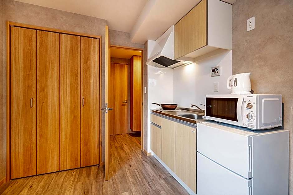 Designed apart ment Yamanote Line Shin-Okubo Sta 3 min walk