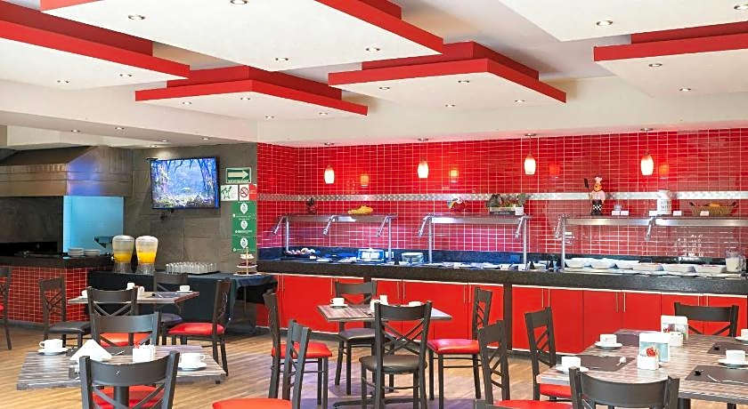 Comfort Inn Puebla Centro Histórico