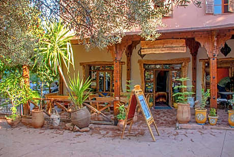 Hôtel Chellal ďOuzoud