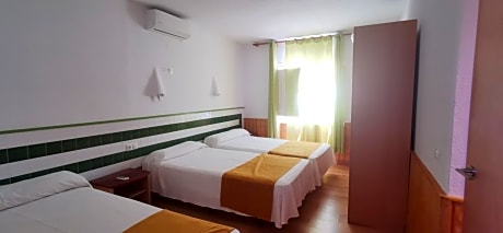 Bungalow with Garden View