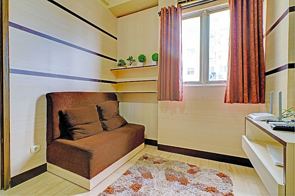 OYO Life 92984 The Suites Metro Apartement By Echie Property