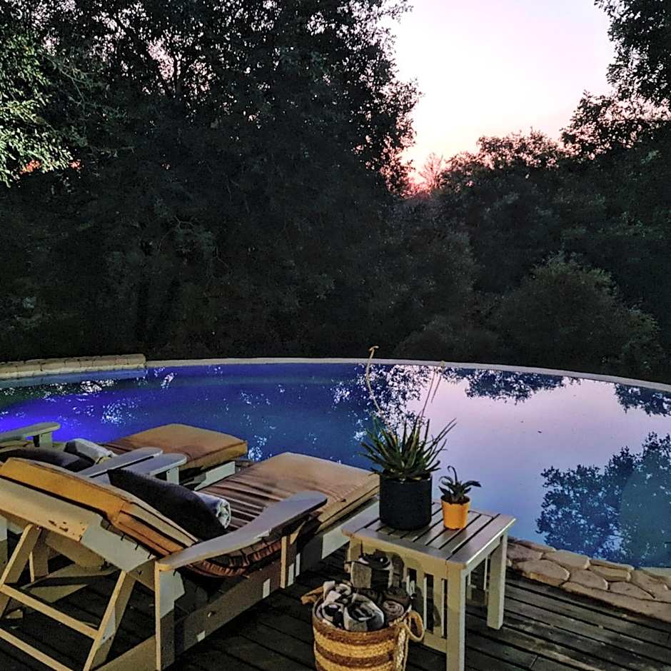 Leopard's Lair Bush Lodge