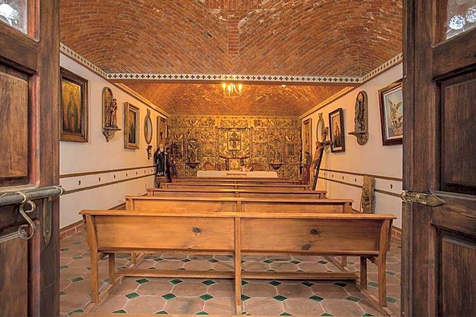 Atotonilco Hotel & Club