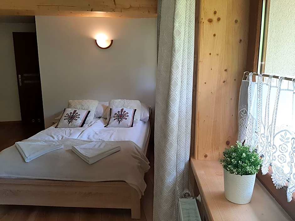 Apartamenty i pokoje u Klimka