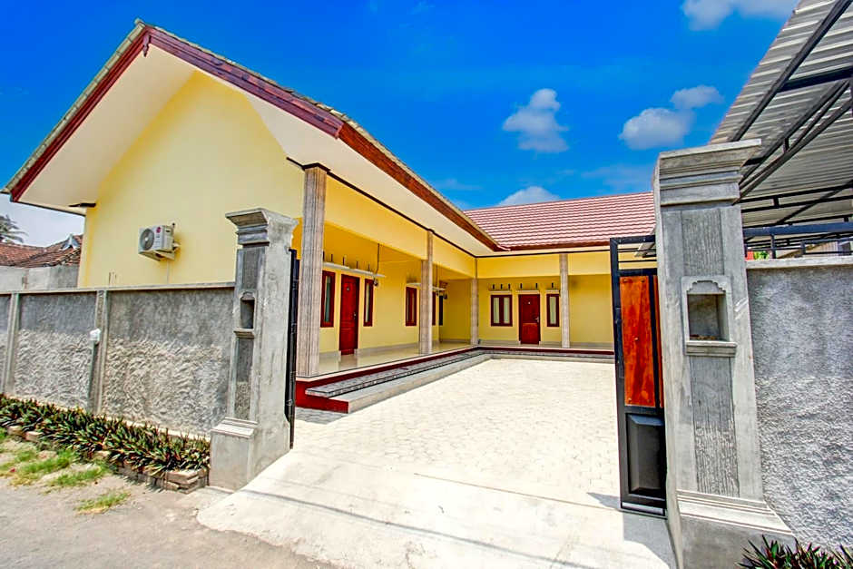 OYO Life 93255 Kosan Teratai Jaya