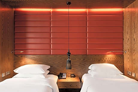 Executive Twin Room - Lounge Access