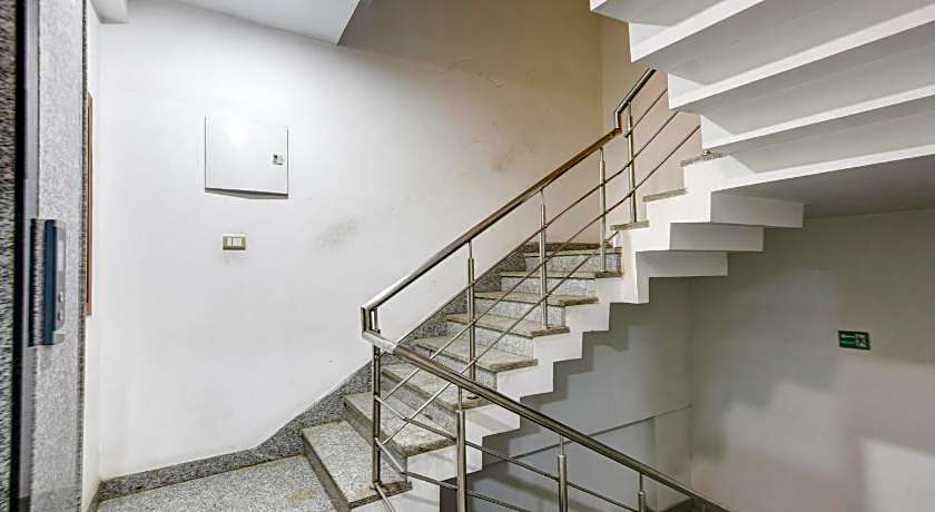 Qotel Comfort Ashok Vihar