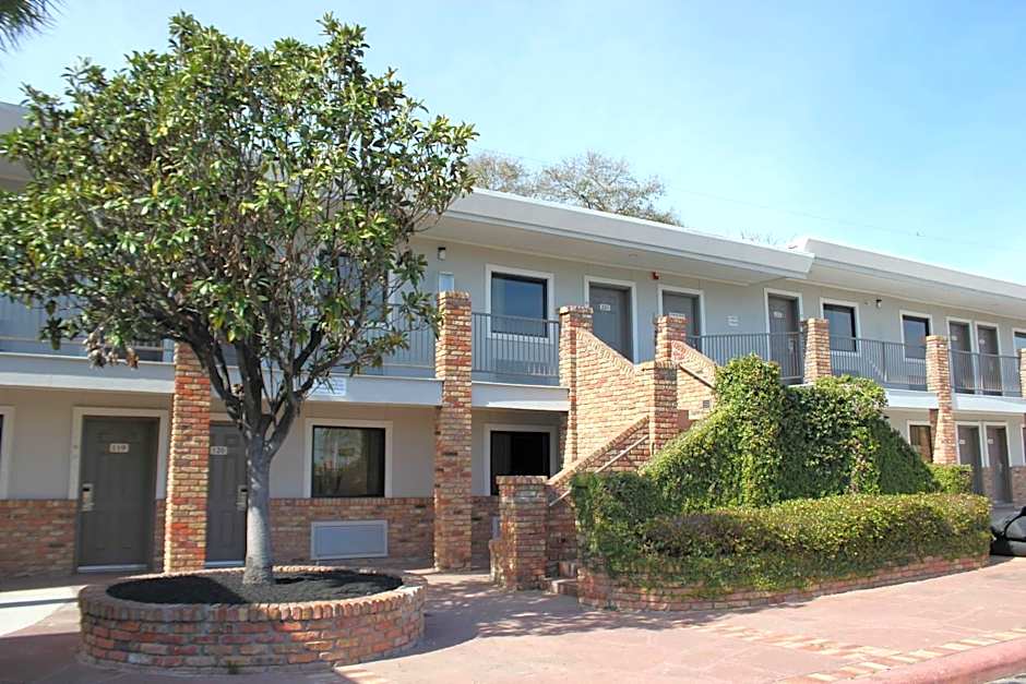 Studio 6-Houston, TX - East