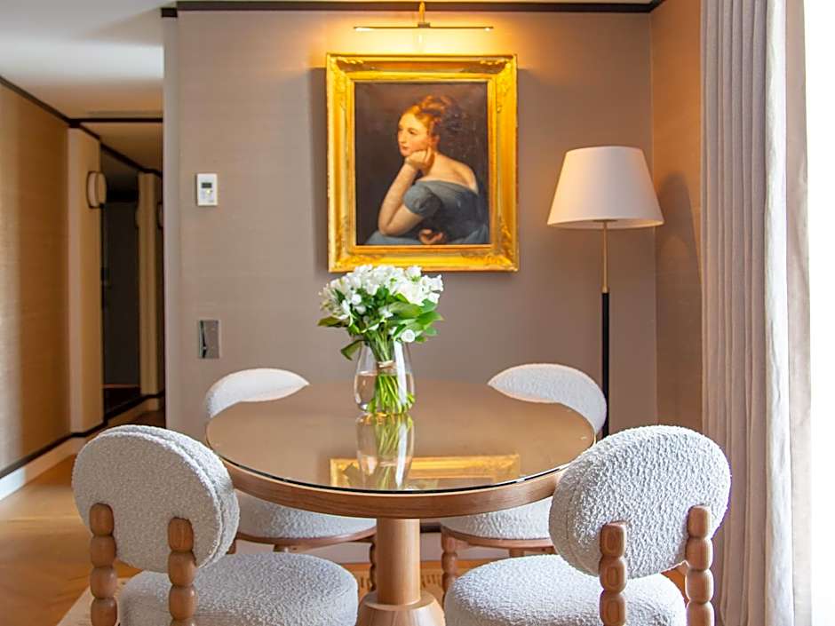 Hôtel De Sers Champs Elysées Paris