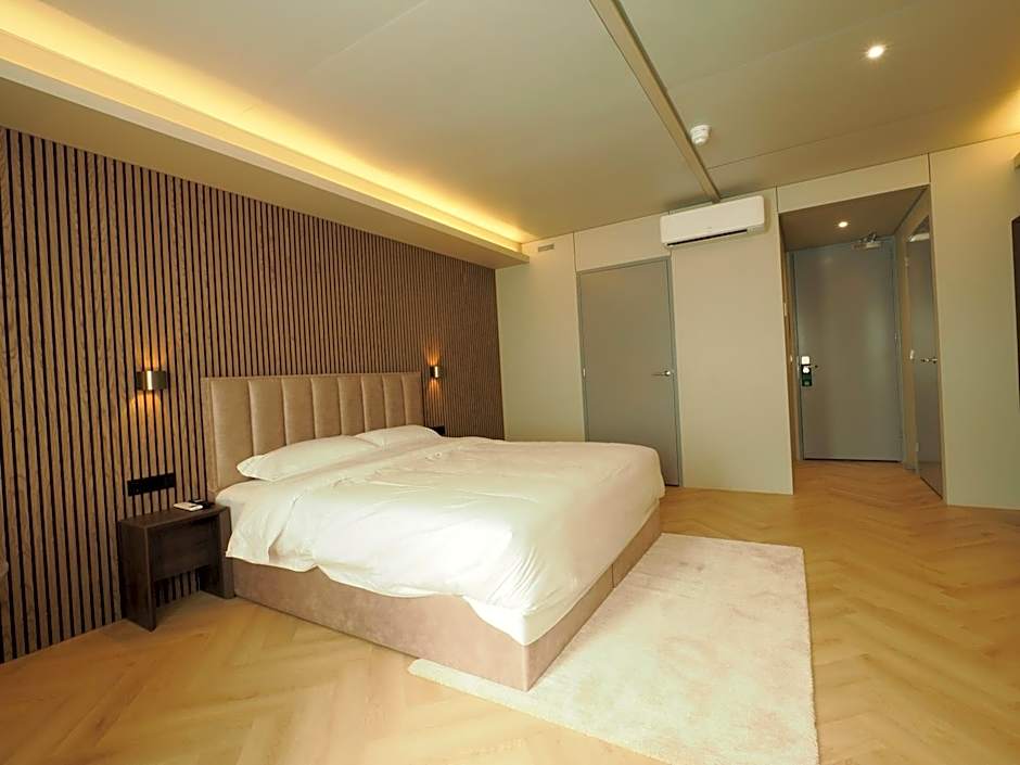 Tung Hotel Zeewolde