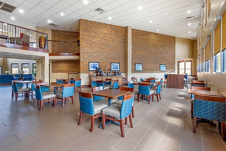 Comfort Inn Warner Robins - Robins Air Force Base Area