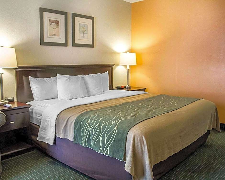 Quality Inn Riverside near UCR and Downtown