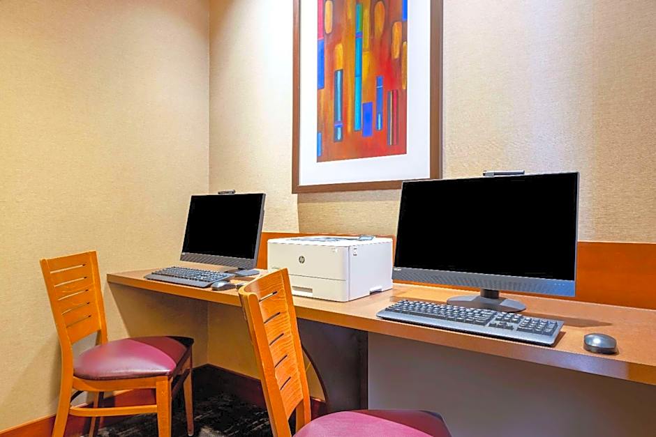 Wyndham Garden Kansas City Airport