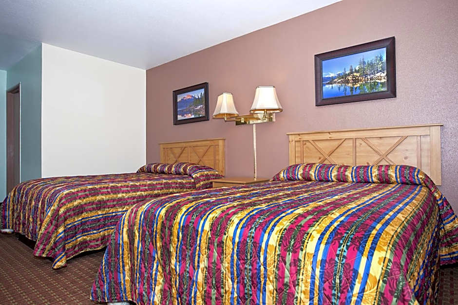 National 9 Inn - Placerville