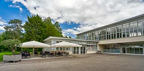 Bata Club Haus