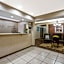Howard Johnson by Wyndham Springfield