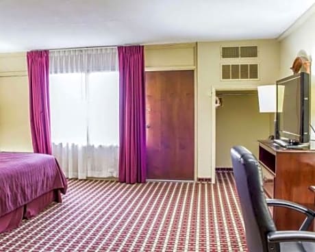 King Room - Disability Access/Non-Smoking