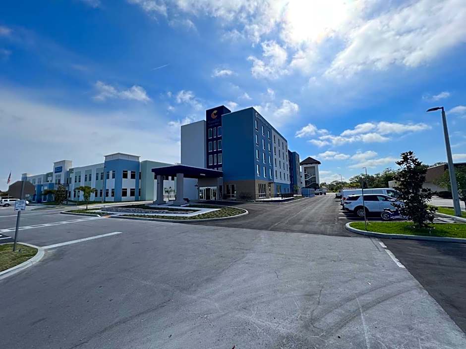 Comfort Inn & Suites New Port Richey Downtown District