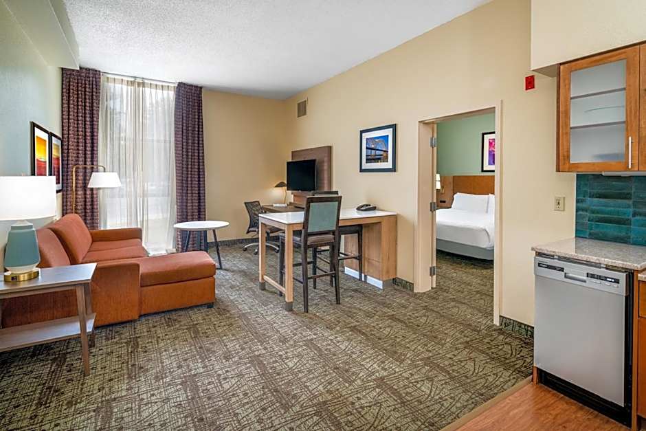 Staybridge Suites Memphis-Poplar Ave East By IHG