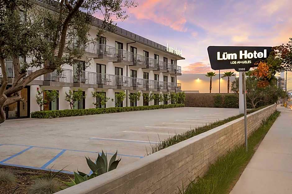 The Lum Hotel Los Angeles Stadium District