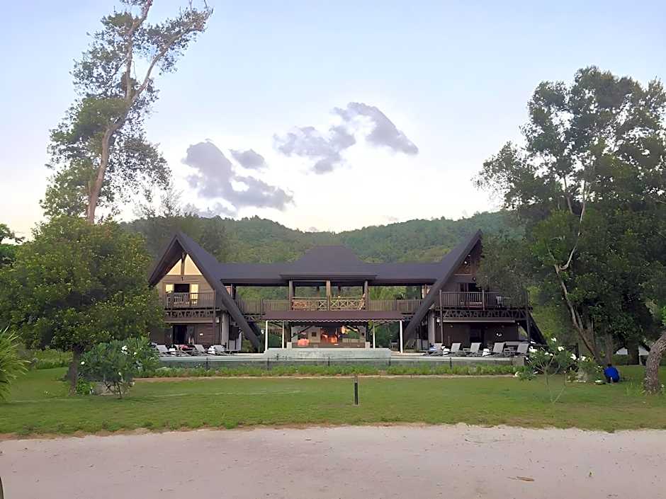Photo 1 of 18 of Serendipity Villa