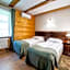 Hotel Dworek Wapionka