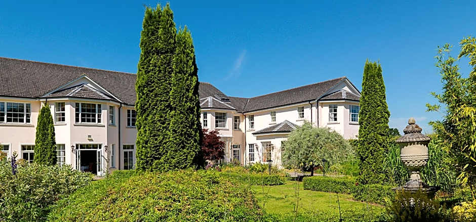 Nuremore Estate