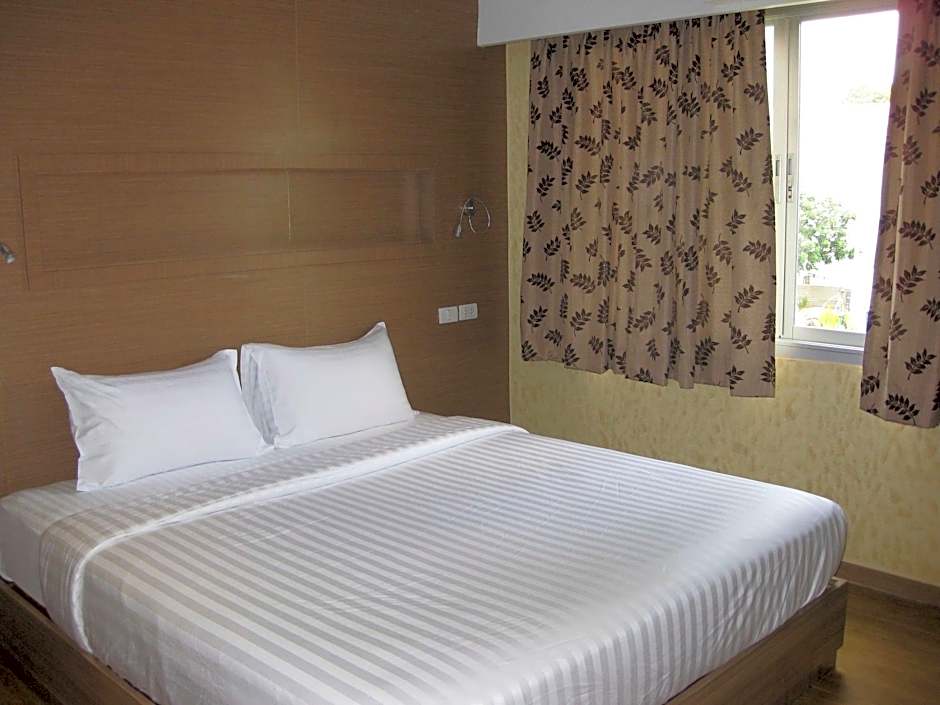 Bourbon St. Boutique