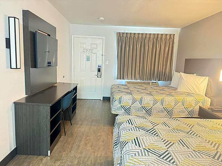 Masters Inn Tucker