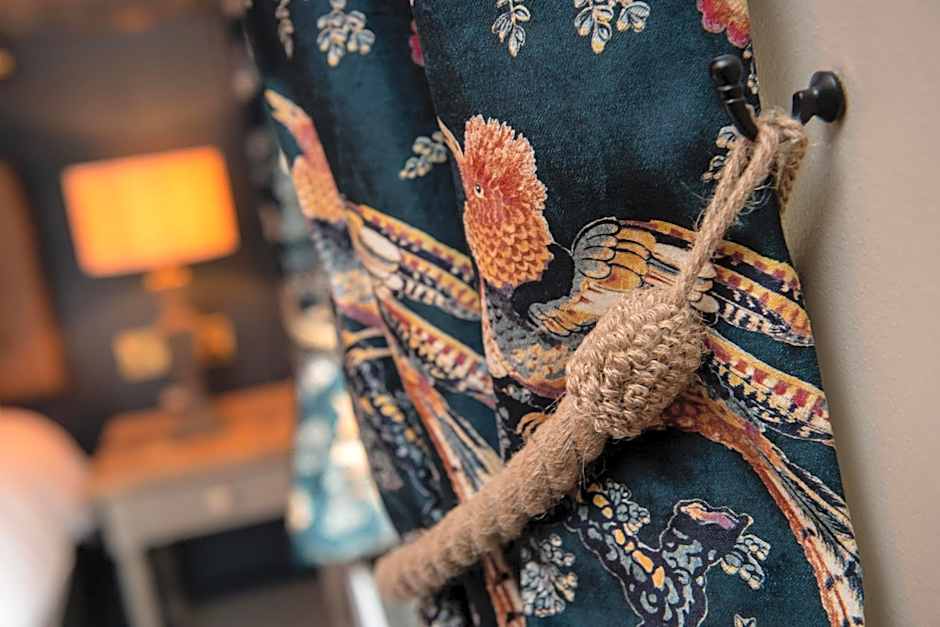 The Red Lion Inn by Chef & Brewer Collection