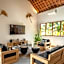 Lovely 3 Bedroom Villa Kembali