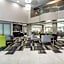 La Quinta Inn & Suites by Wyndham Clearwater South