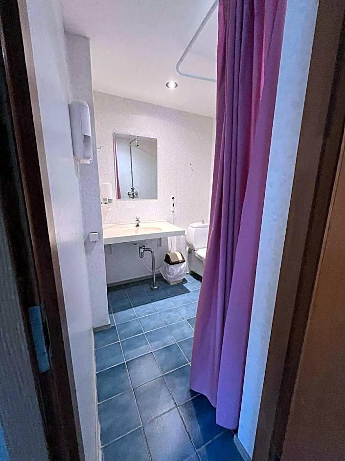 Kadrina Spordikeskuse Hostel