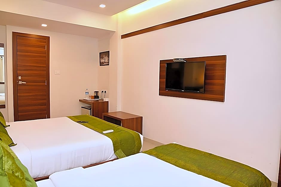 Hotel Mumbai International - Near International Airport