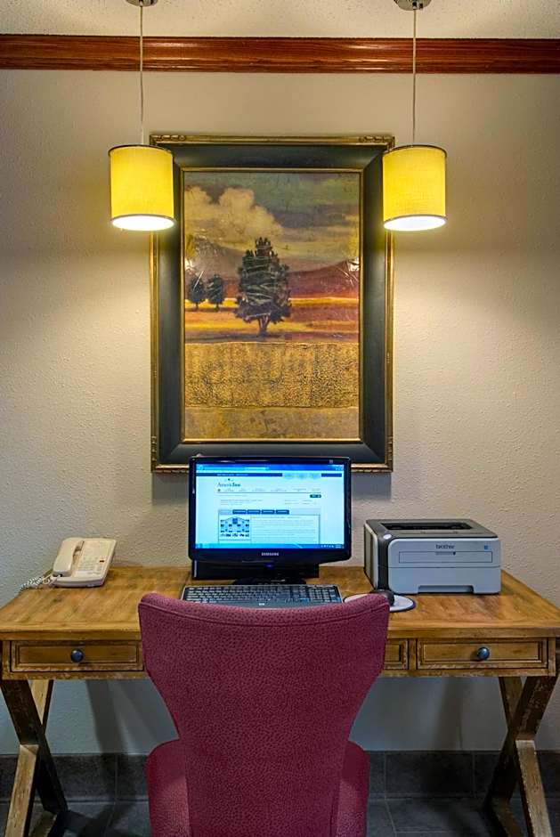 Baymont by Wyndham Denver West/Federal Center
