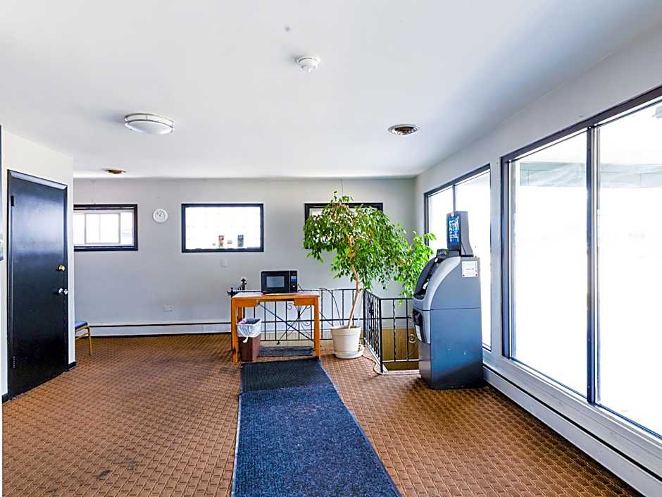 Manor Motel By OYO Near Oak Brook Chicago Westchester